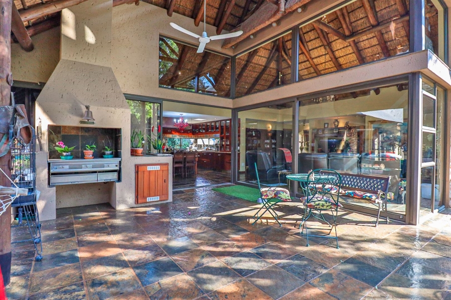 4 Bedroom Property for Sale in Kosmos North West